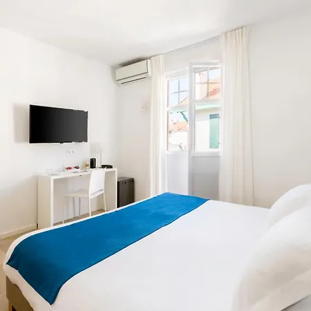 Hotel Kemaris