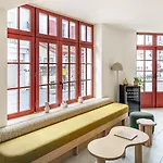 Kemaris Hotel 3*
