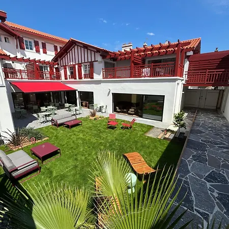 Otel Kemaris