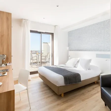 Kemaris 酒店 比亚里茨