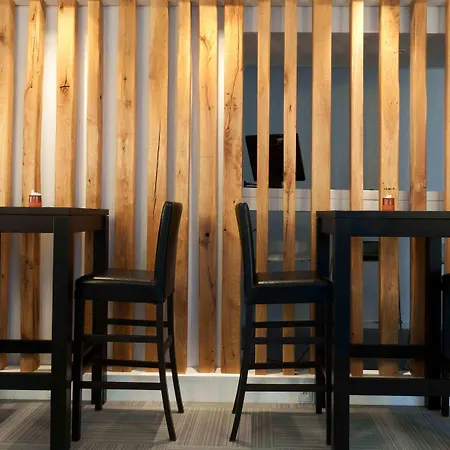 Kemaris 酒店 比亚里茨