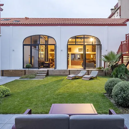 Otel Kemaris 3*