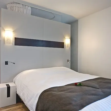 Kemaris Hotel 3*